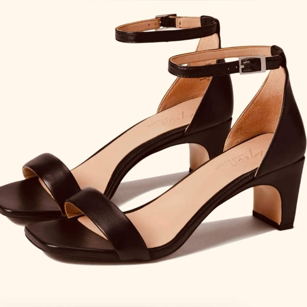 27 EDIT Naturalizer Iriss Ankle Strap Sandal
